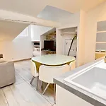 L'opera 尼斯